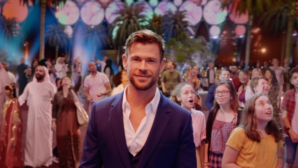 Chris Hemsworth advert