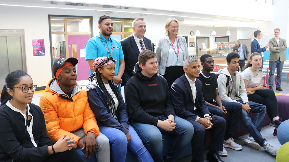 Leader with Mayor at Youth Zone