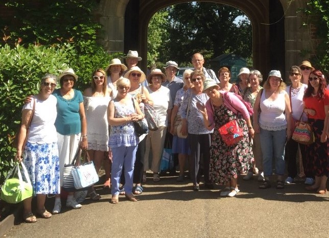 Valence house volunteers together in a group