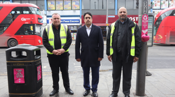 Chewing gum taskforce Councillor Kashif Haroon