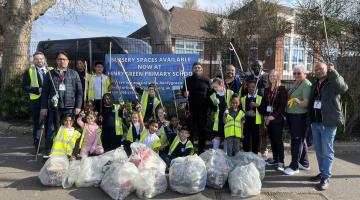 Henry Green Primary School pupils take part in community litter pick