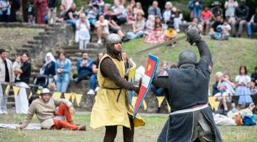 ANCIENT ABBEY FEST CREDIT JIMMY LEE