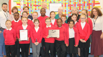 Pupils, staff and Cllr Carpenter