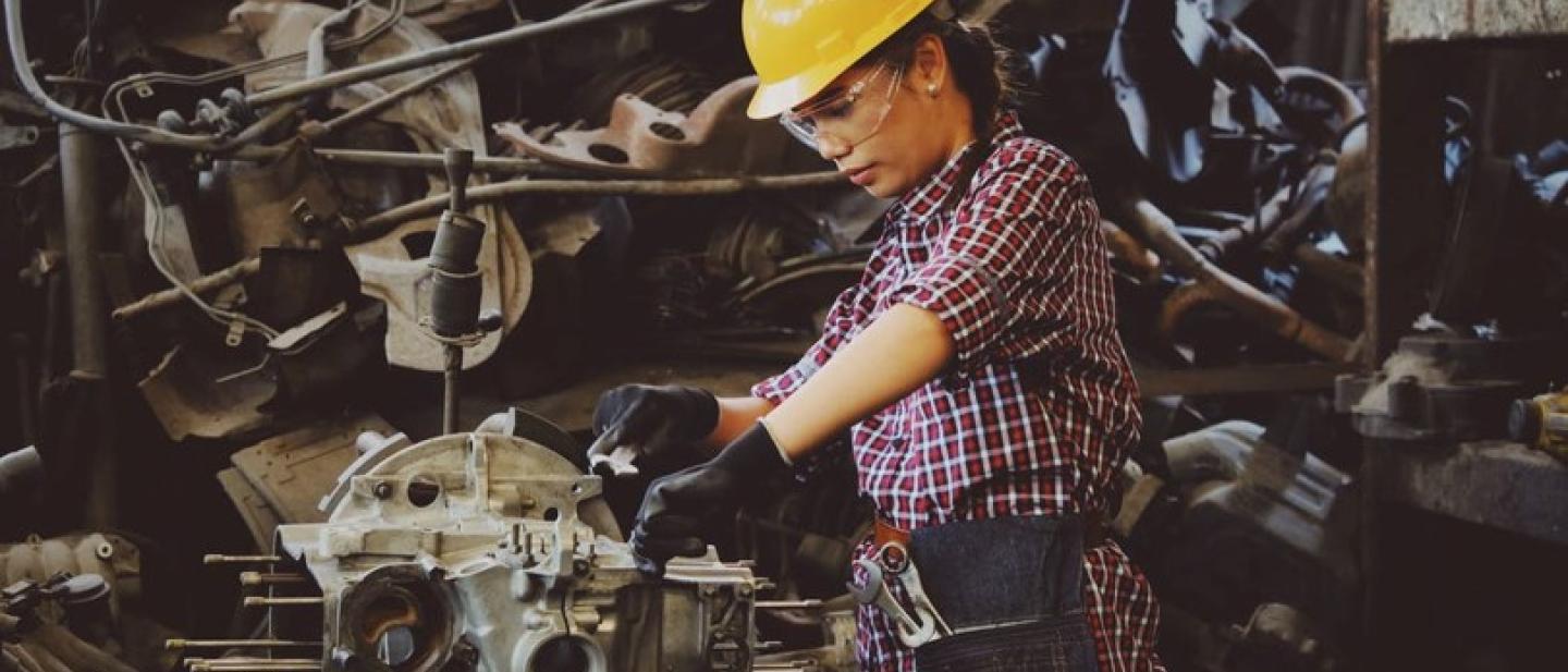 female mechanic 