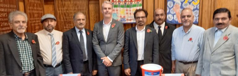 Ahmadiyya Muslim Elders Association poppy appeal