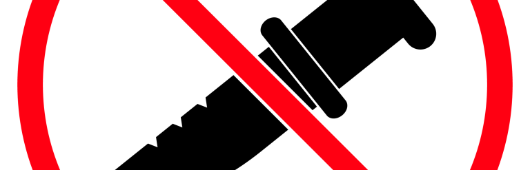 Knives banned sign